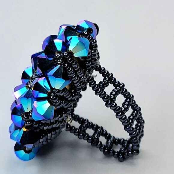 Blue Sparkling Crystal Ring Bicone Beads Cluster Ring Glitter Stretch Ring - Picture 3 of 12